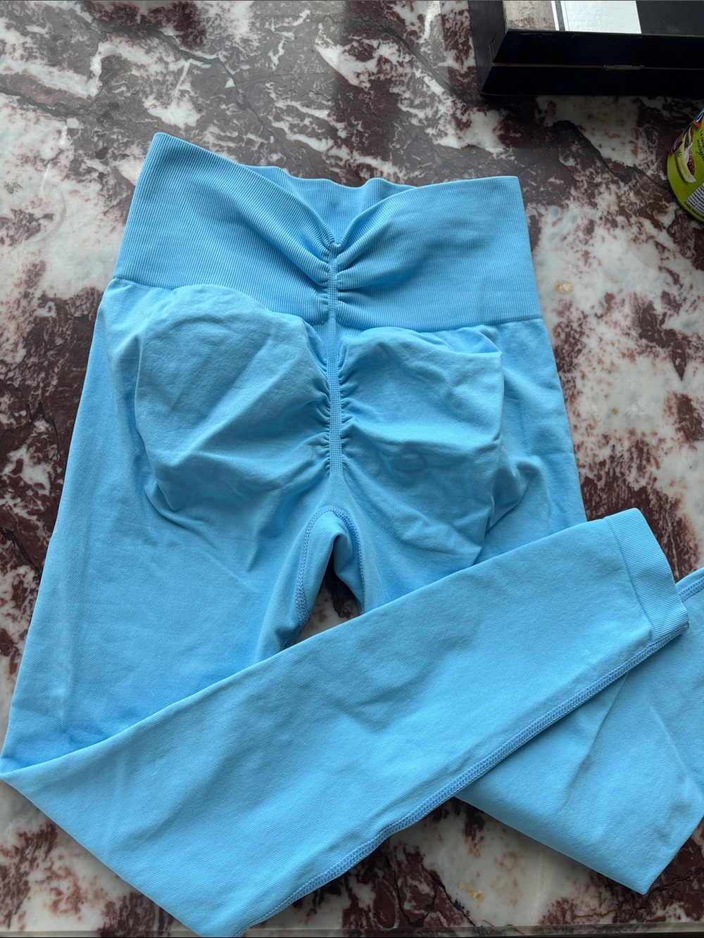 Light Blue Kids Scrunch-Back Active Leggings